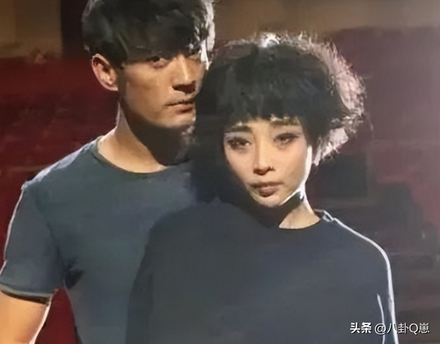 他辜负殷桃、娶过郝蕾、爱过王珞丹，没想到38岁却又娶小10岁的她