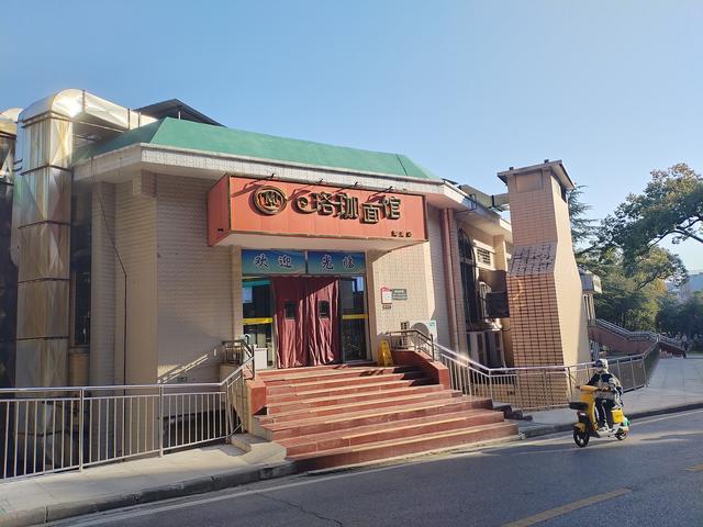 鄂渝行第八天：漫游大武汉