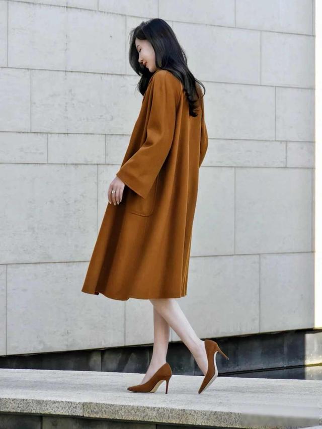 大衣+高跟鞋，显瘦又气质！ 第3张