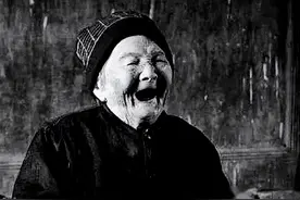 风水先生提醒：为什么许多老人死前会胡说八道？专家：可不是胡话图片