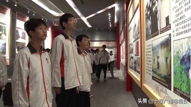 颜值＋实力！十堰这个镇厉害了！