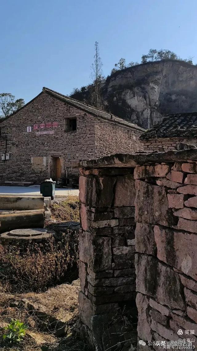 探秘浙江前方头！那里有蛇蟠石建造的粉色石屋、深不可测的石窟群
