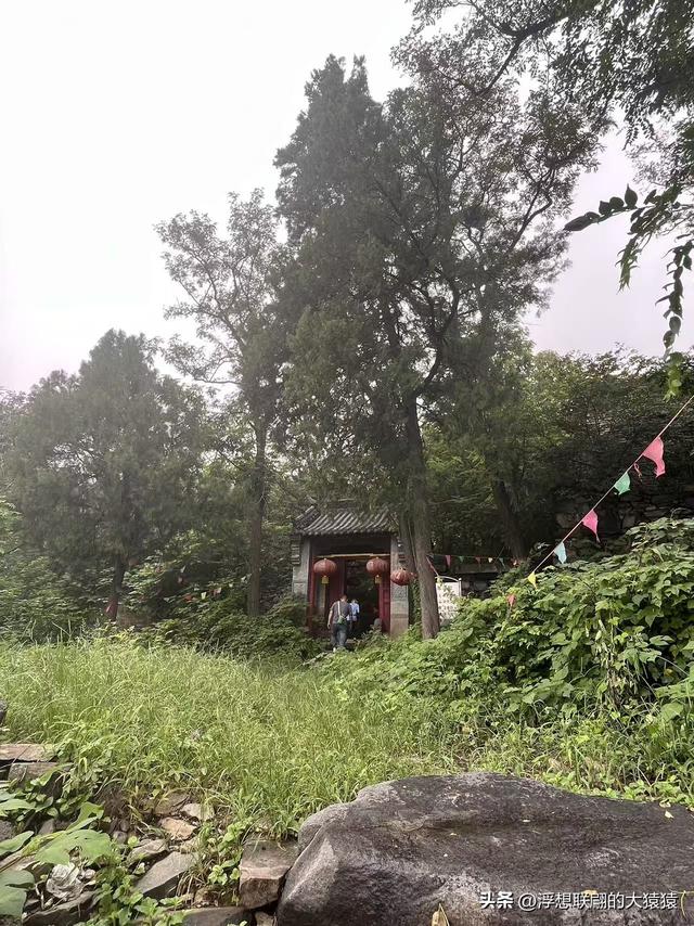 章丘大山深处有一座始建于宋元时期的古庙宇：杓峪庵