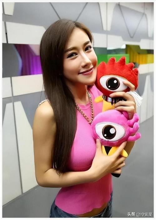 真爱还是接盘侠？41岁香港艳星现下嫁山东农村，曾不雅照片满天飞