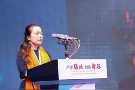 江苏女首富年入7800亿，品牌已超华为登民企榜首，有何生财之道？图片