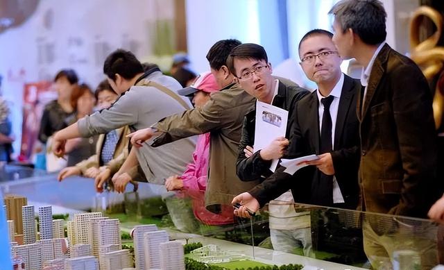再添一座“鬼城”！房子价格从2万跌破到4千，现在却无人问津