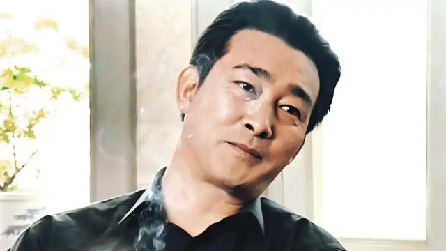 大家熟悉的他早已逝世，一天吃几十片止痛药，去世半年公众才知道
