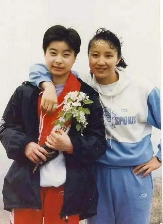 结婚13年	，44岁郭晶晶再次迎来喜讯，官媒发文，终于等到这一天