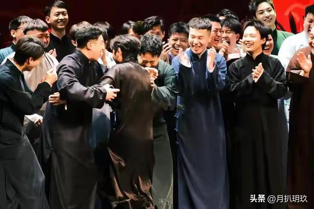 墙倒众人推！郭德纲被官方约谈仅3天，令人担心的事还是发生了