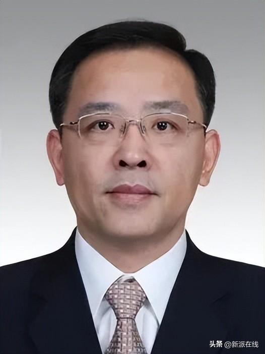 国务院最新任免6位干部，3位由地方进京履新→