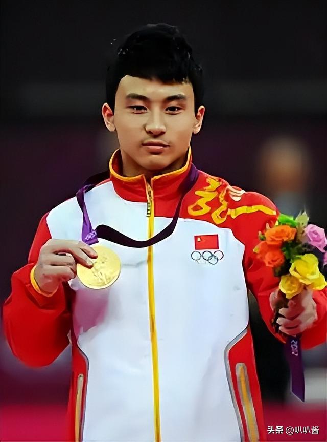 婚内包养奥运冠军，诈骗27位明星近6000万，国脚前妻王媞下场凄惨