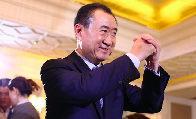 王健林“限高”闹乌龙！7年还债6000亿	，却被1.8亿绊住了？