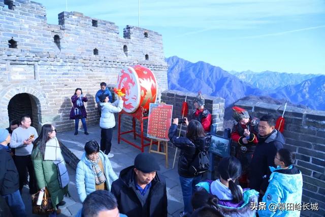 慕田峪春节“够味儿” 火！火！火！