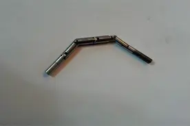 10年前，一串“钥匙链”让他刮骨割肉花300万，后来他怎么样了？图片