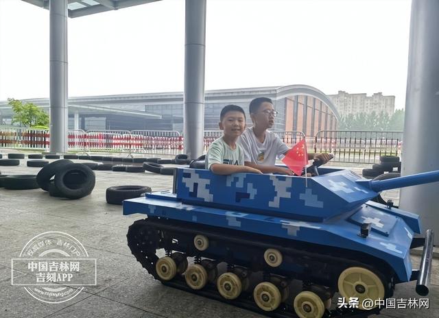 当一天航天员有多嗨？