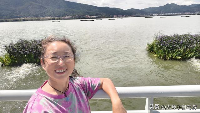 自驾路上的“货”色图鉴，笑料与温暖齐飞