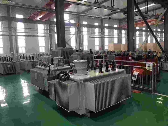 马斯克预言成真！中国变压器出口暴涨，欧美高价求购仍一货难求