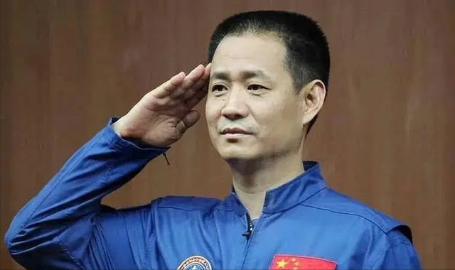 曾因担心聂海胜安危，提出离婚，聂捷琳保密生活隐藏了多少辛酸？
