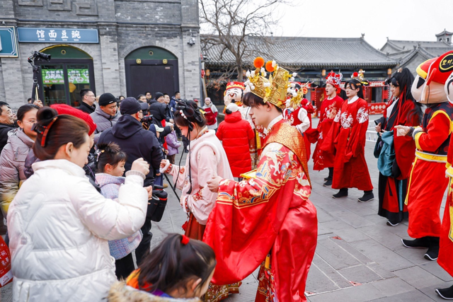 大年初一迎客12万人次！太原古县城成春节“顶流”目的地