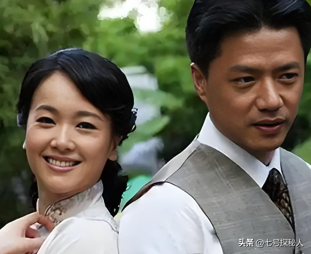 她曾是体操冠军，16岁被姜文带进娱乐圈，因长得太美绯闻多如牛毛