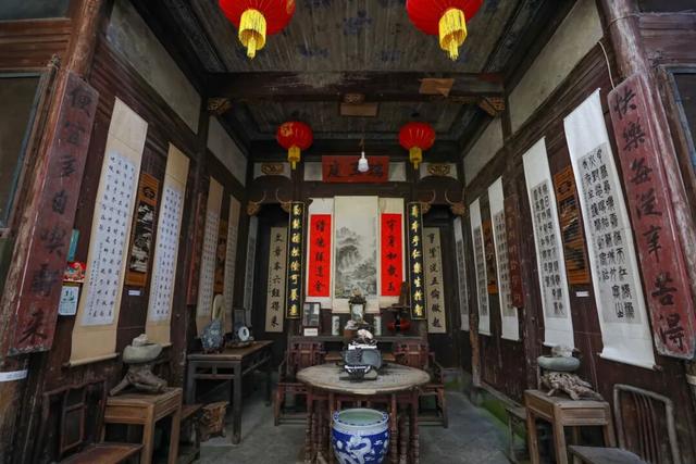 在黟县醉美的秋景里，开启一场非遗体验之旅