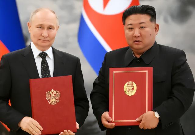 金正恩刚到中国，朝鲜国内就传出好消息，韩媒：韩高层将连夜赴华