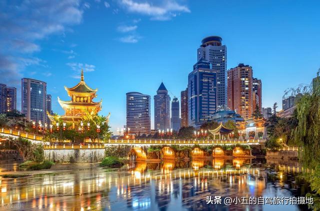 超全穷游清单｜12 个高性价比目的地，花小钱玩出大片感