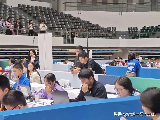 喜报！科学城一中学子斩获 2025 世界机器人大赛绵阳锦标赛亚军！