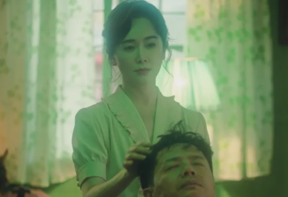谁也没想到，被传“风流成性，绯闻不断”的左小青，如今成了这样