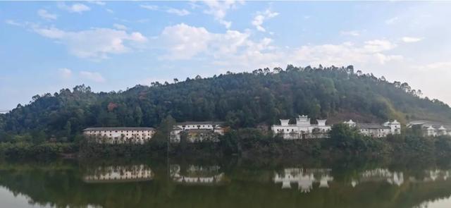 马年初七，去粤东山水深处赏花灯