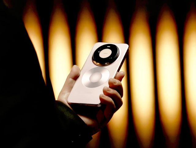 华为不装了！Mate 80全系直屏＋麒麟9030回归，11·25正式发布