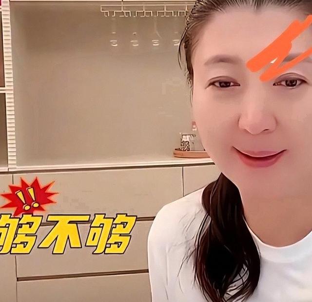 麻烦闹大！被官媒点名后，闫学晶再传噩讯	，这一次赵本山都遭波及