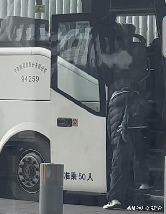 王曼昱，陈幸同已回北京	，林诗栋，蒯曼，梁靖崑明天继续参加比赛