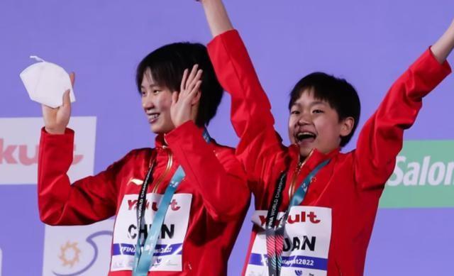 决赛前夜收到陌生短信，陈芋汐首次完整回应，全红婵被反复提及