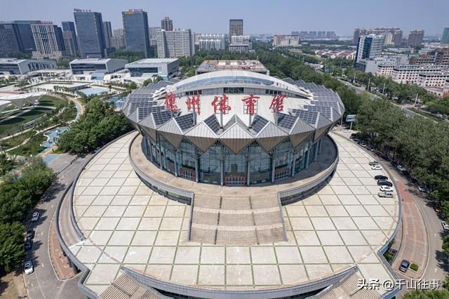 滕州农村路上偶遇硬核大哥：从辽宁徒步去黄山，42天踏遍半中国