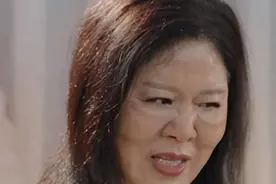 从“铁榔头”到“整容狂魔”，64岁医美失败的郎平，近况令人唏嘘图片