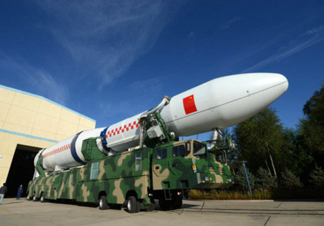 长征十一号海上发射试验卫星，彰显灵活能力，三颗卫星耐人寻味