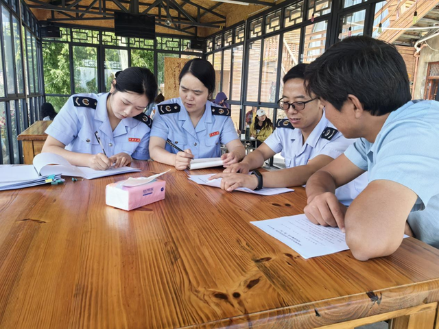​北纬30°的“税”动力：小金税务精准服务赋能文旅融合升级
