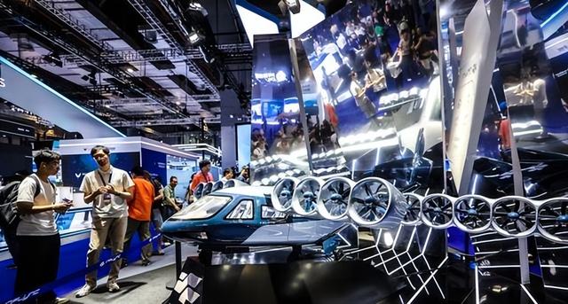 产业链重构真相，美国划圈、中间国家抱团，中国如何破局？