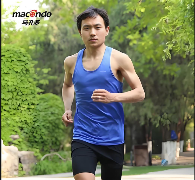 跑步网红达子：当世界崩塌时，我选择用双脚跑出废墟