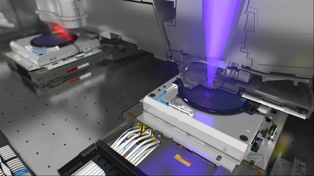 都反水了！ASML、荷兰光刻机供应商相继宣布，外媒：事情闹大了