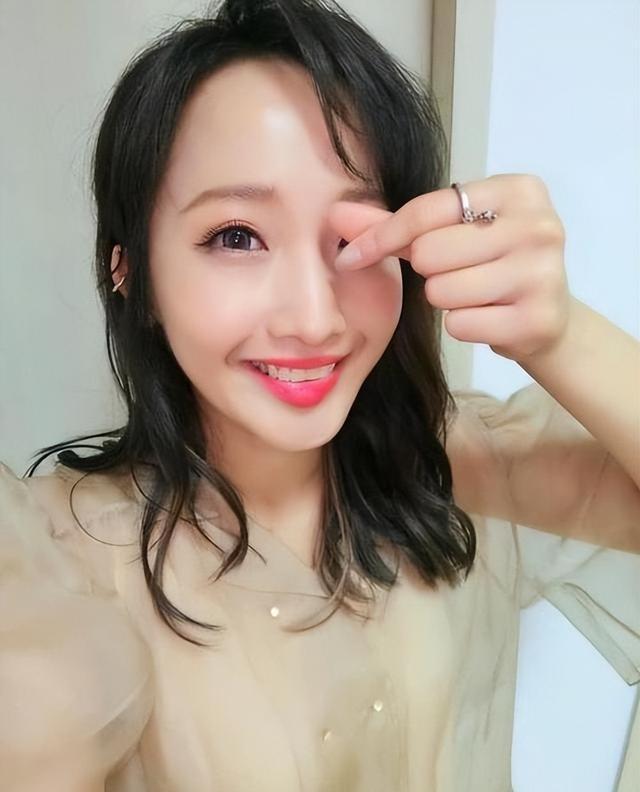 原来她早已离世！自己定墓园和寿衣，3200万遗产全给姐姐