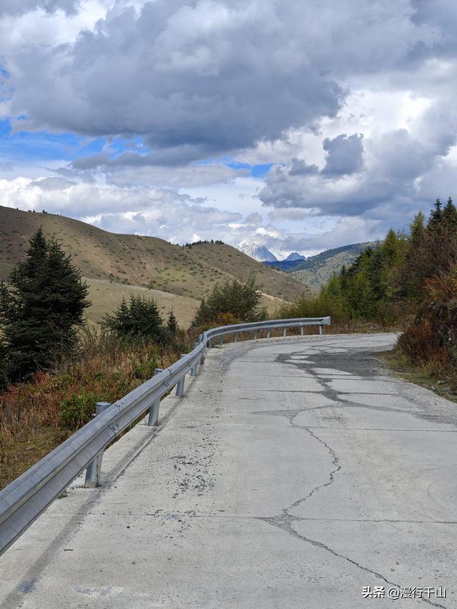 2025国庆川西，新都桥玛尔可垭口