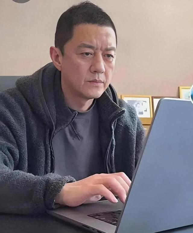 离婚才3个月，高调谈论再婚的李亚鹏	，没给海哈金喜留一丝体面