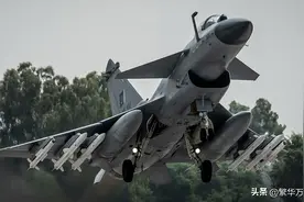 巴基斯坦，100多架枭龙，大战印度苏30，到底有多大胜算？图片