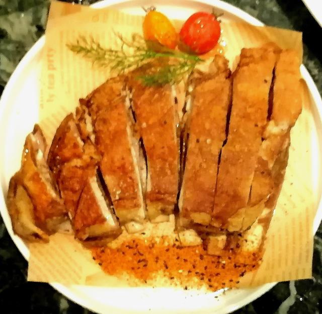 山海缔造的法中双味饕餮盛宴——深圳海上世界幕爵法餐探秘。