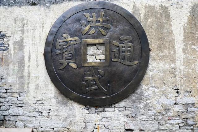 贵州：畅游安顺风光，感受黔中民俗！