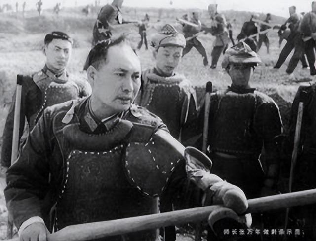 他33岁成“林办”秘书，42岁与张万年搭档，55岁被判有期徒刑10年