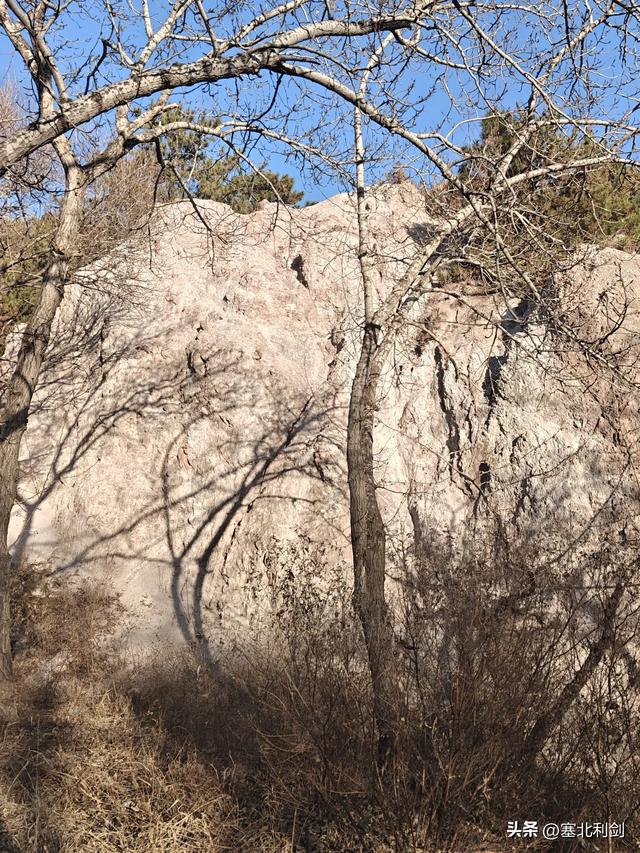 张家口市郊区还有如此丹霞地貌！