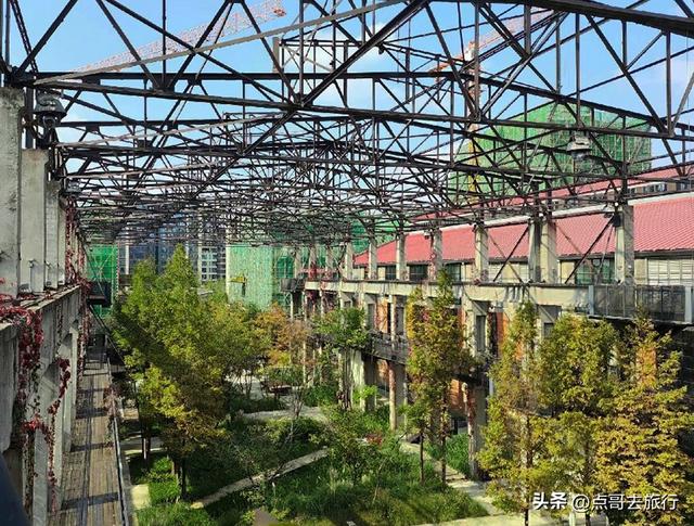 成都爆红的火车观赏地，被严重低估，拍照赏景超级惊艳，全部免费